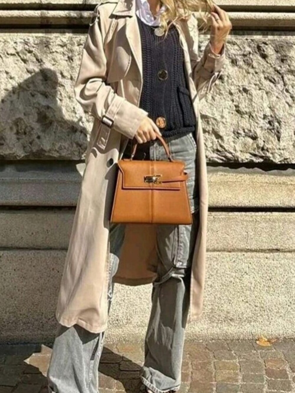 Designer Style Bag - Picture 5 of 13
